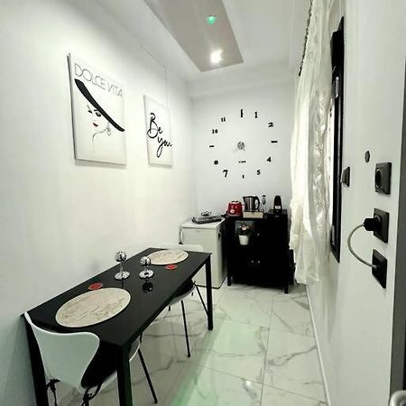Sevi House Suite Солун Екстериор снимка